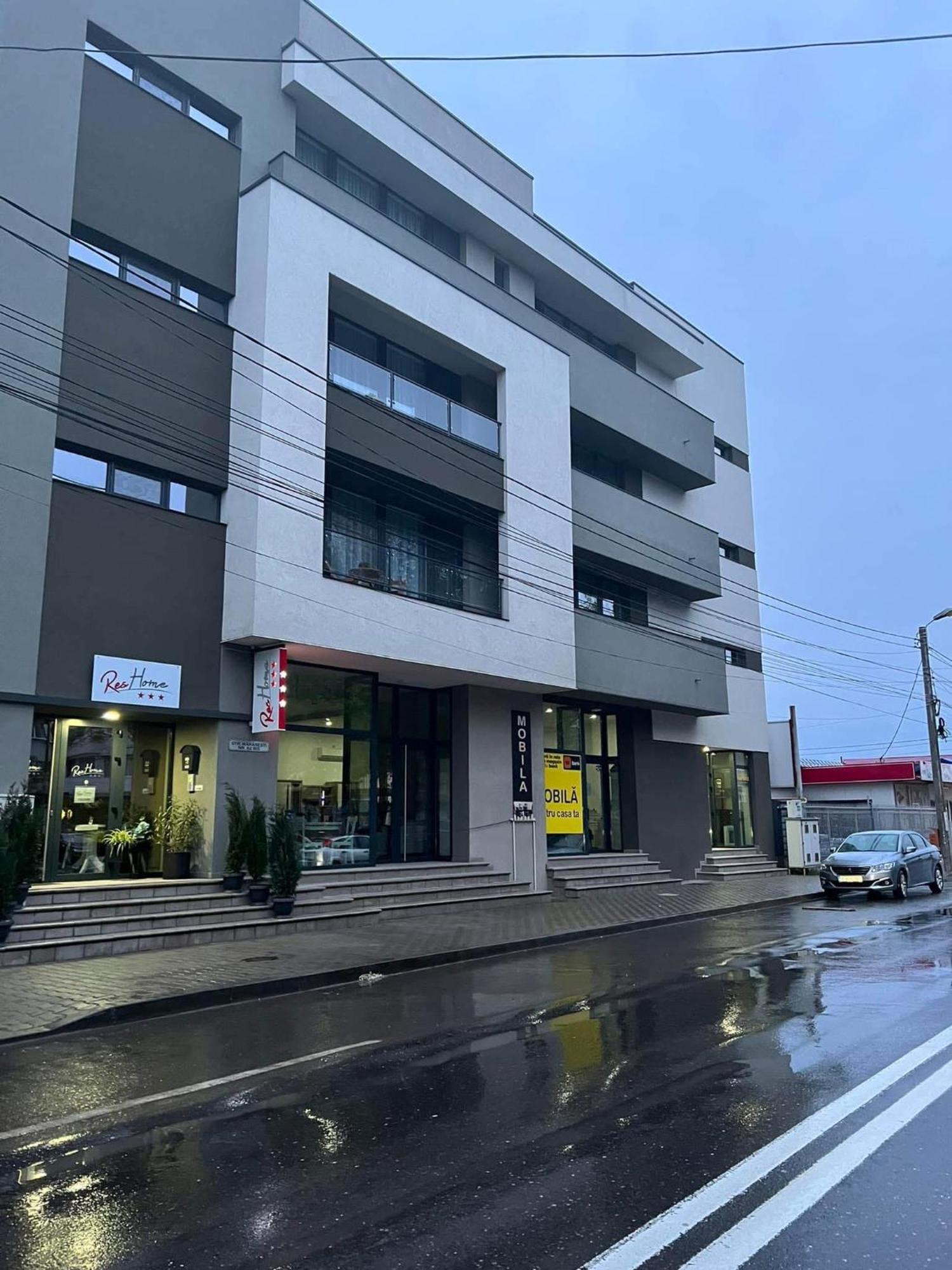 Reshome Focşani Exteriér fotografie