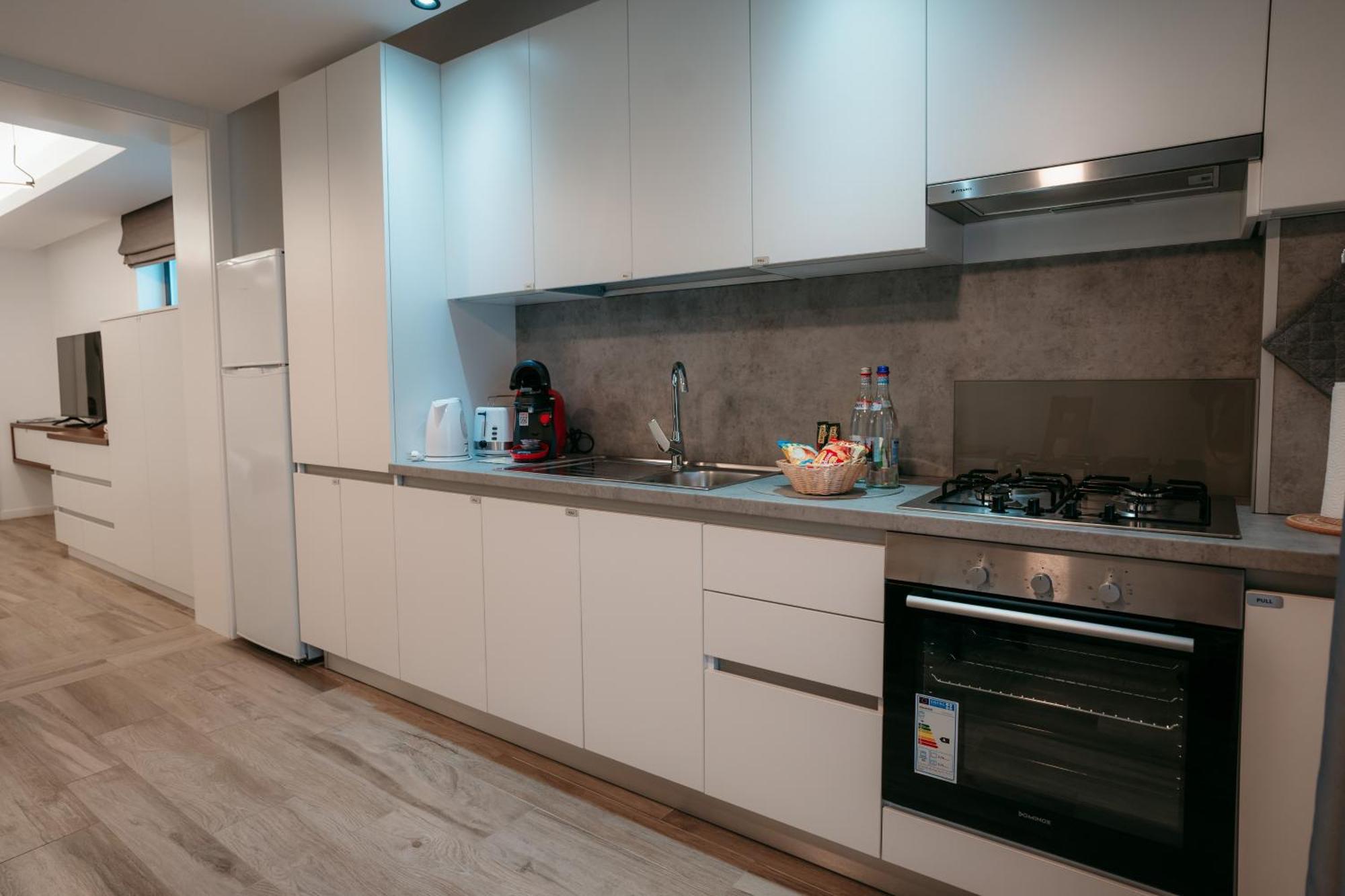 Reshome Focşani Exteriér fotografie